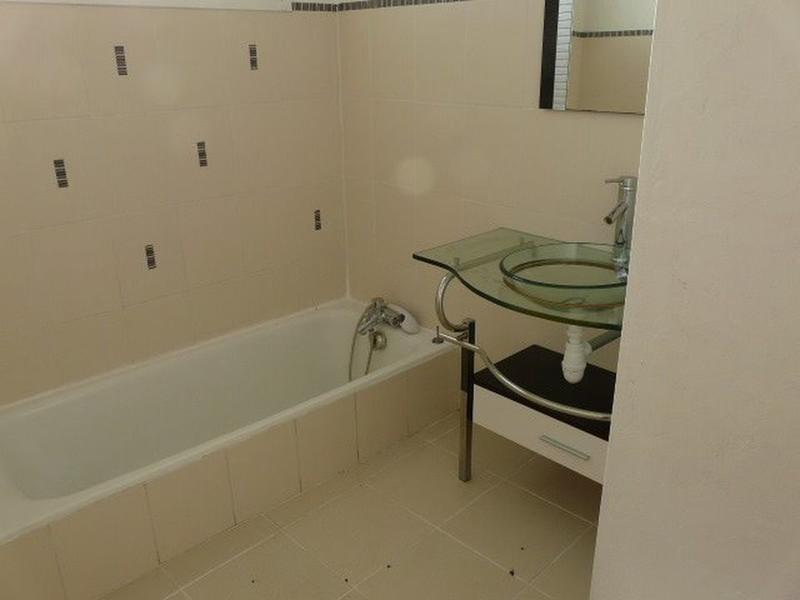 Villa - 201 m² - 9 pièces