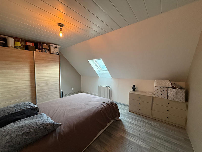 Maison - 1 294 m² - 5 pièces