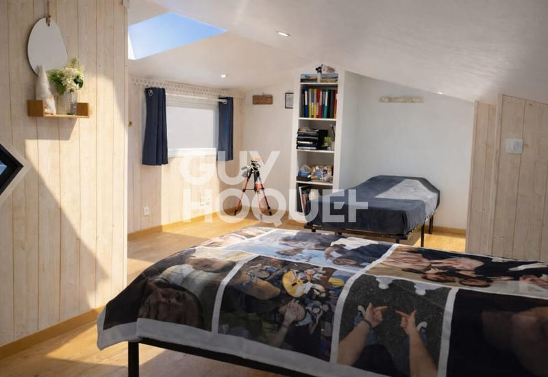 Maison - 187 m² - 5 pièces