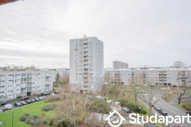 Chambre - 9 m² - 1 pièce