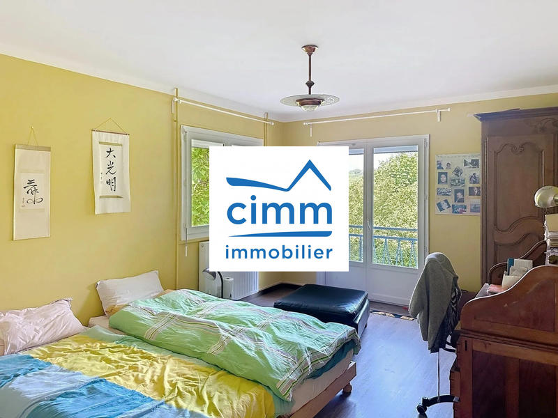 Maison - 135 m² - 6 pièces