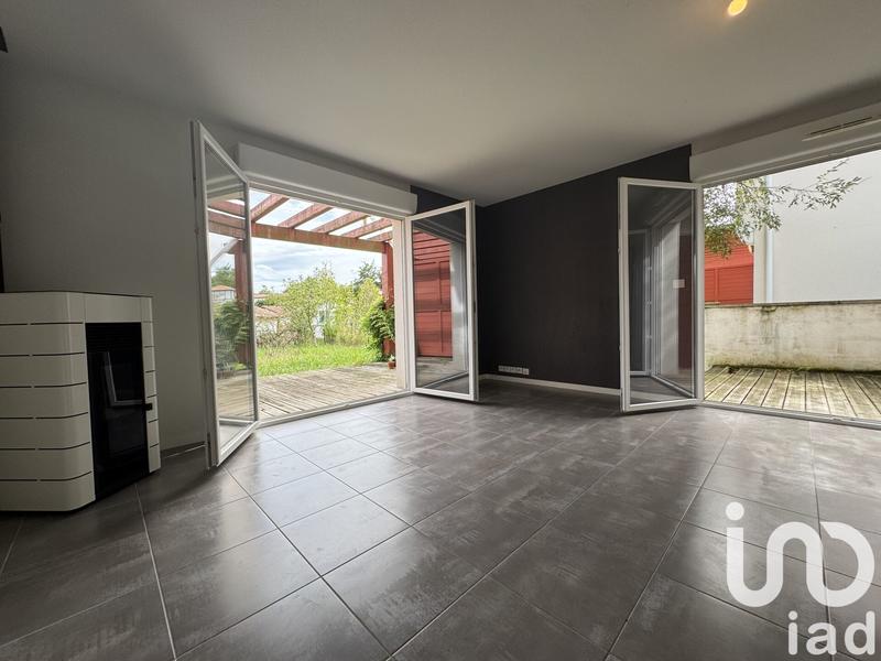 Maison - 83 m² - 4 pièces