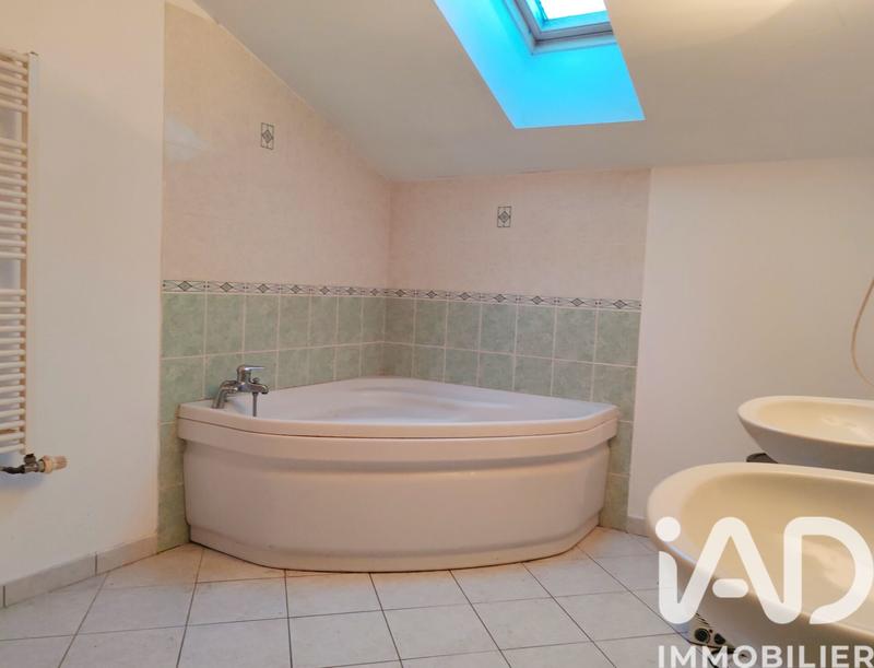 Maison - 146 m² - 5 pièces