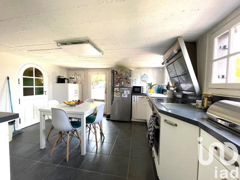 Maison - 145 m² - 8 pièces