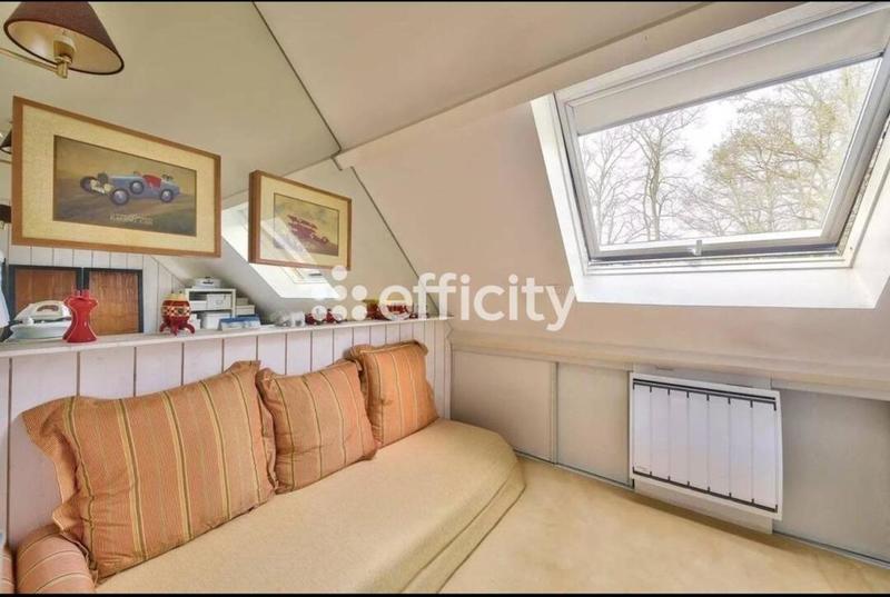 Appartement - 152 m² - 5 pièces