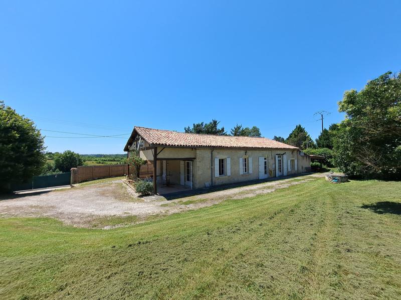 Maison - 166 m² - 7 pièces