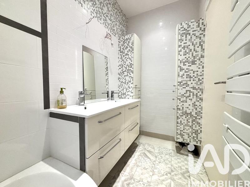 Maison - 127 m² - 5 pièces