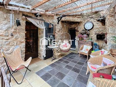 Bastide - 100 m² - 3 pièces