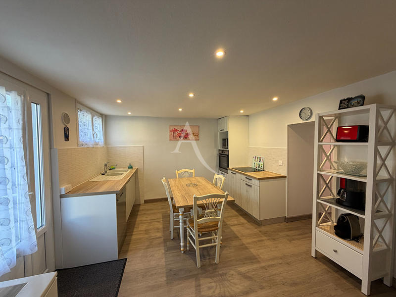 Maison - 81 m² - 5 pièces