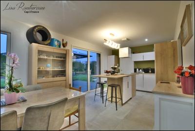 Maison - 107 m² - 5 pièces