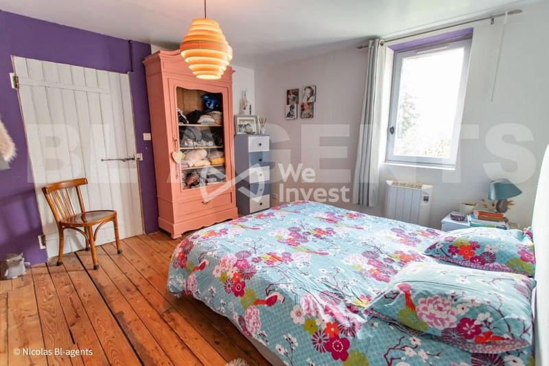 Maison - 186 m² - 7 pièces