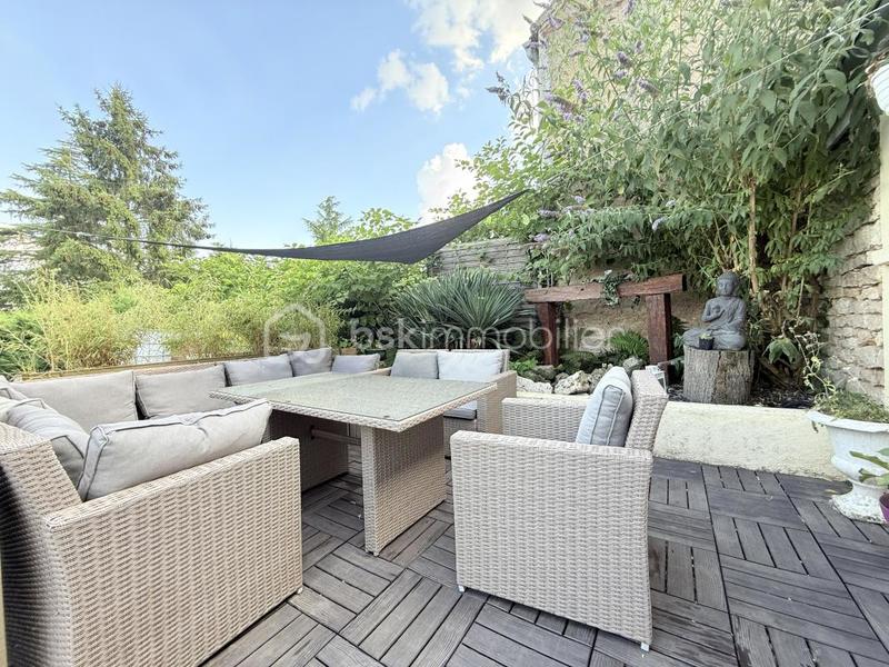 Maison - 160 m² - 7 pièces