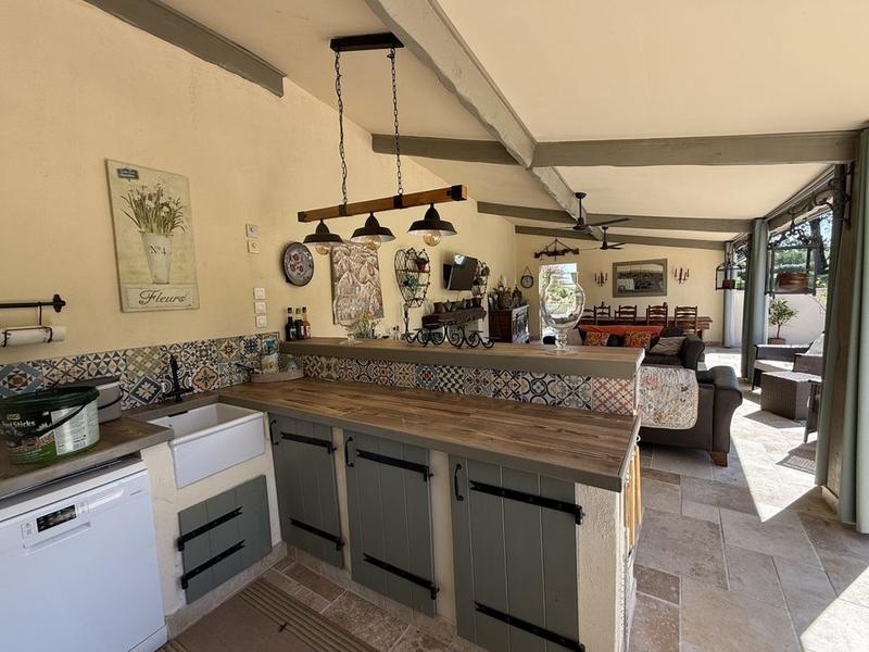 Maison ancienne - 296 m² - 6 pièces