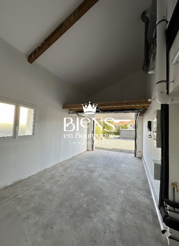 Maison traditionnelle - 95 m² - 5 pièces