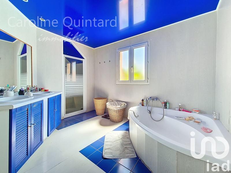 Maison - 196 m² - 6 pièces