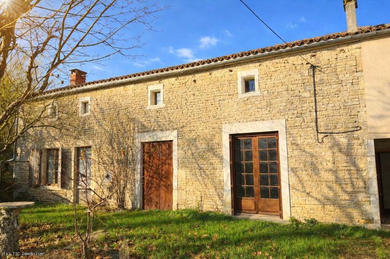Maison - 230 m² - 9 pièces