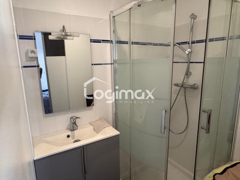 Maison - 200 m² - 5 pièces