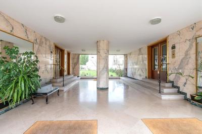 Appartement - 92 m² - 4 pièces