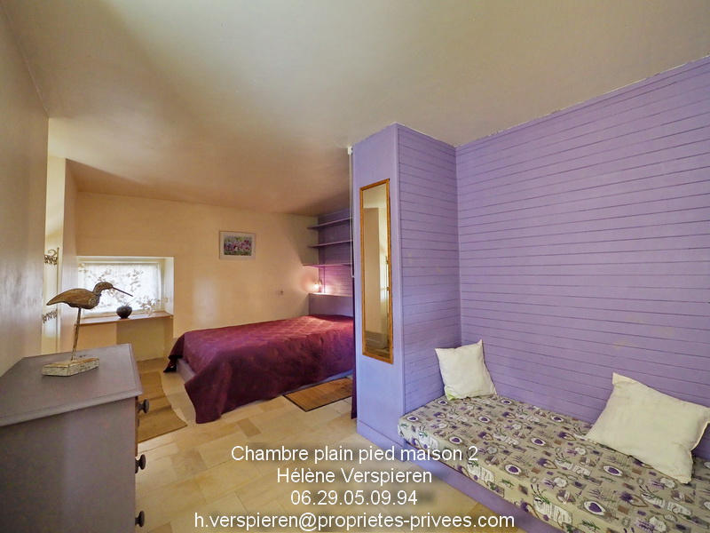 Maison - 303 m² - 19 pièces