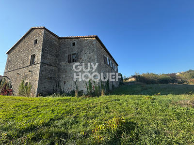 Maison - 400 m² - 9 pièces