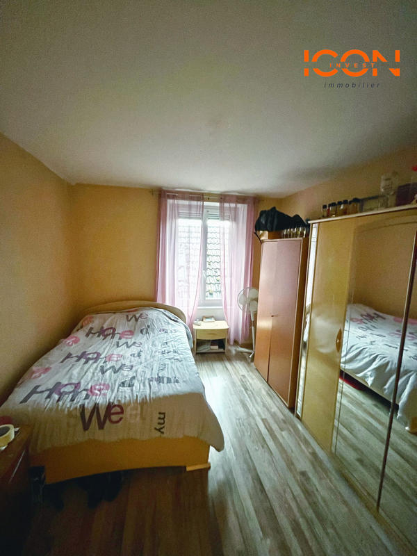 Appartement - 106 m² - 6 pièces