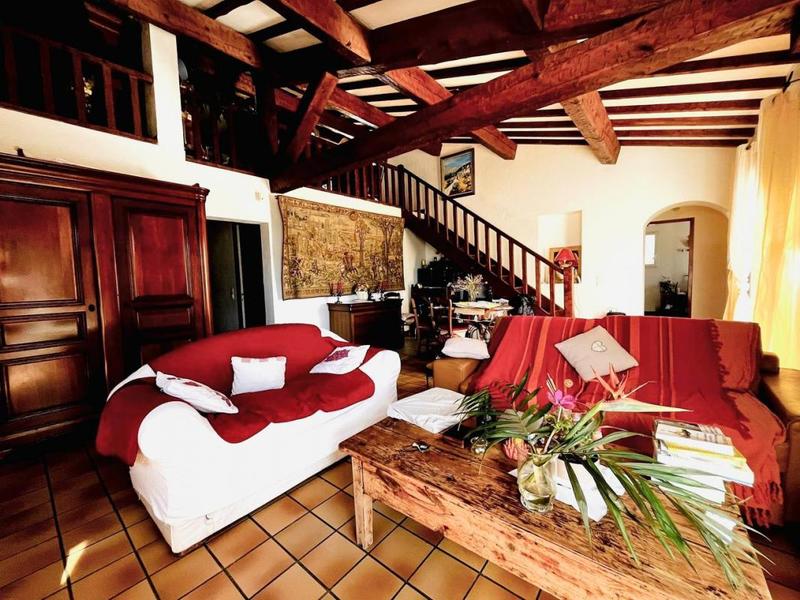 Maison - 138 m² - 6 pièces