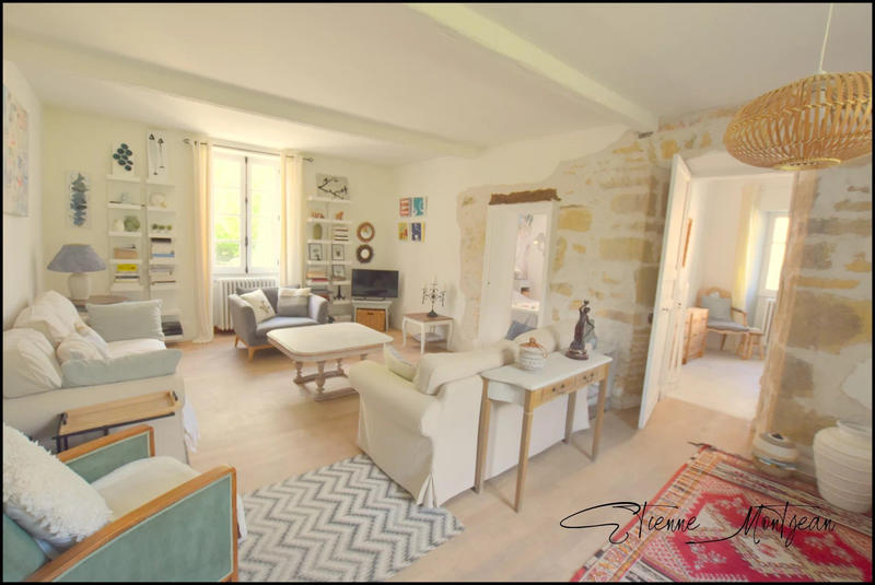 Maison traditionnelle - 169 m²