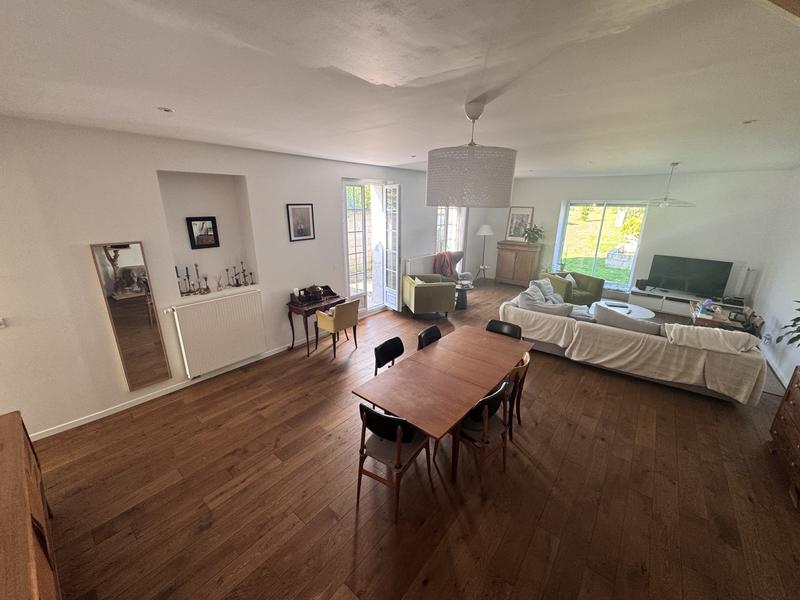 Maison - 136 m² - 5 pièces