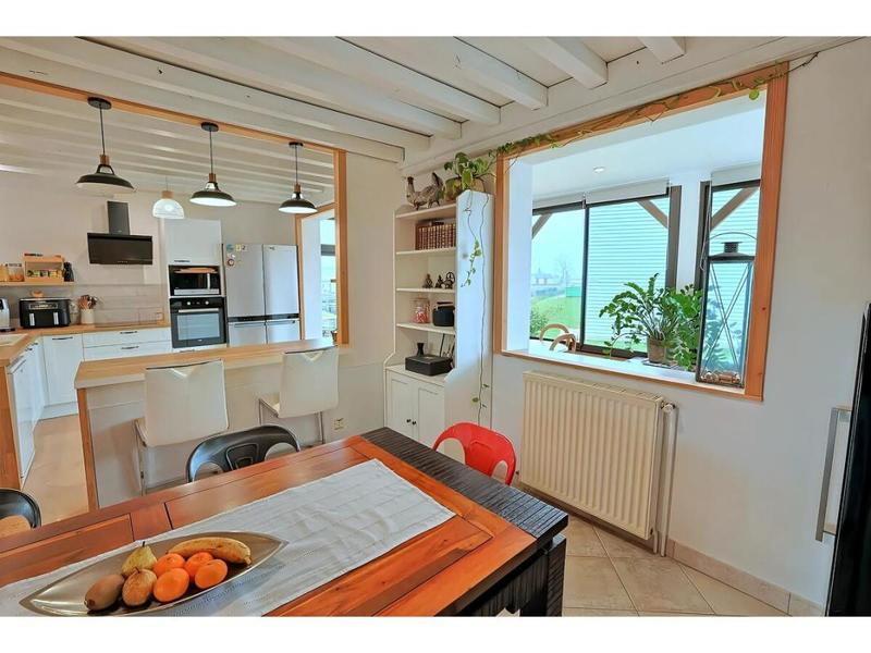 Maison - 152 m² - 8 pièces