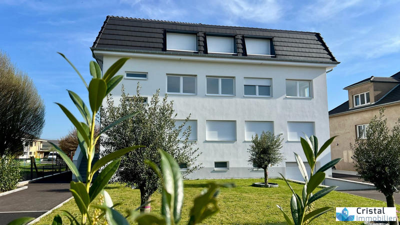 Appartement - 95 m² - 4 pièces