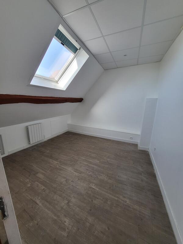 Appartement - 105 m² - 5 pièces