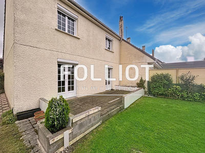 Maison - 105 m² - 4 pièces