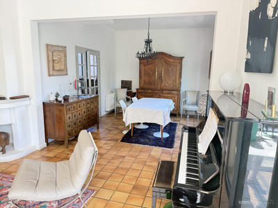 Maison - 151 m² - 6 pièces
