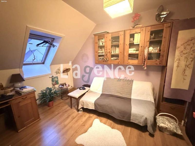 Maison - 138 m² - 6 pièces