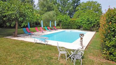 Maison - 287 m² - 7 pièces