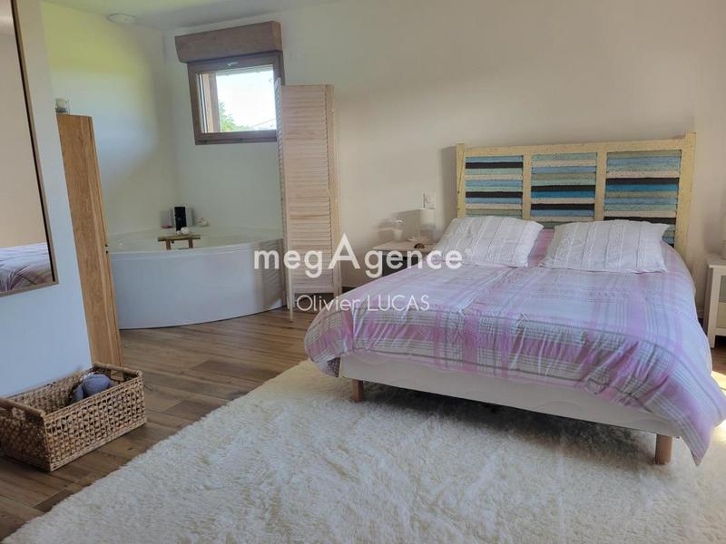 Longère - 236 m² - 9 pièces