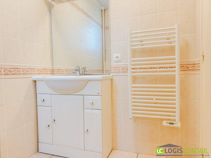 Appartement - 101 m² - 5 pièces