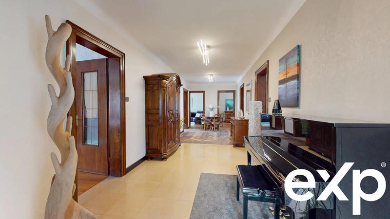 Villa - 204 m² - 7 pièces