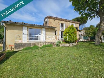 Maison - 140 m² - 4 pièces