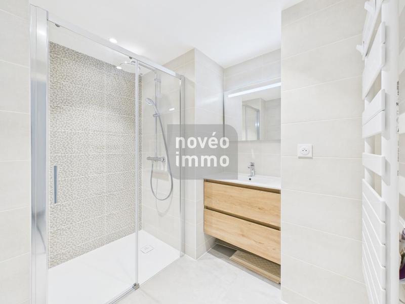 Appartement - 122 m² - 5 pièces