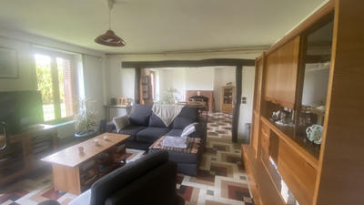 Maison - 230 m² - 6 pièces