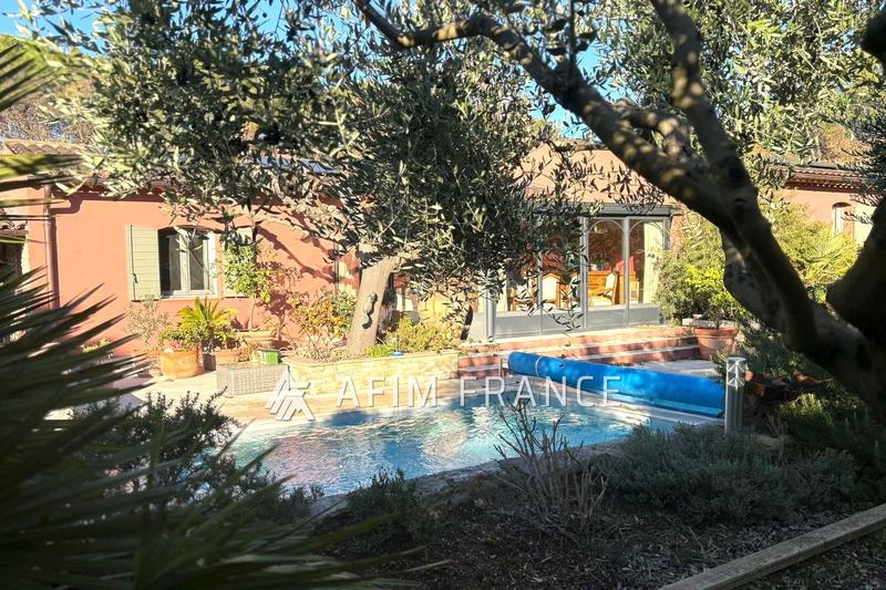 Villa - 142 m² - 5 pièces