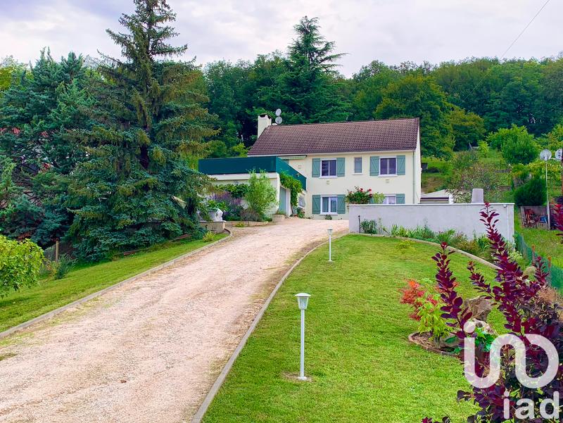 Maison - 128 m² - 7 pièces