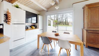 Maison - 189 m² - 6 pièces