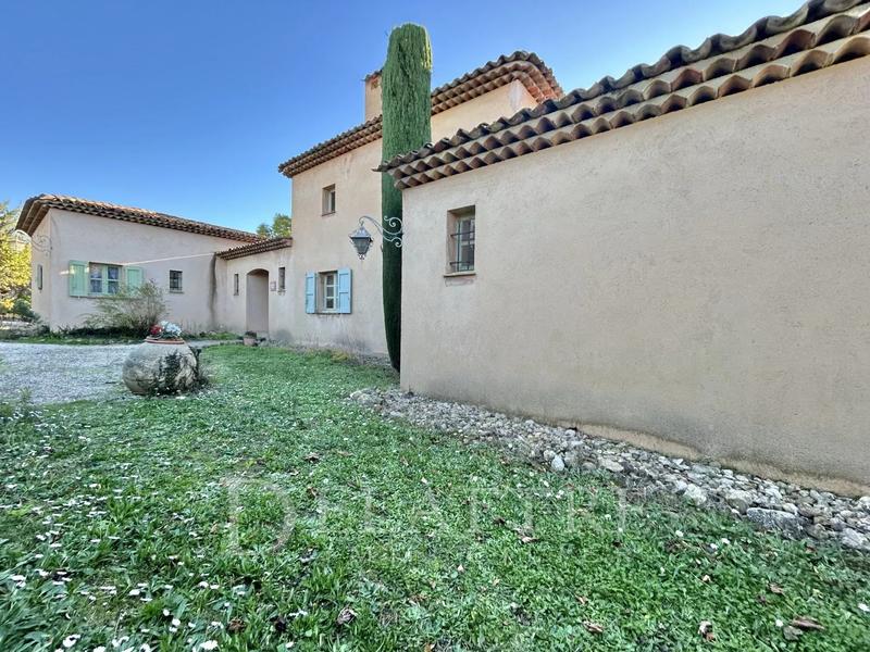 Villa - 170 m² - 5 pièces
