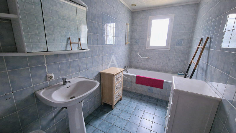 Maison - 155 m² - 6 pièces