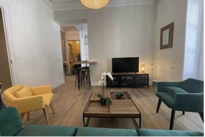 Appartement - 95 m² - 5 pièces