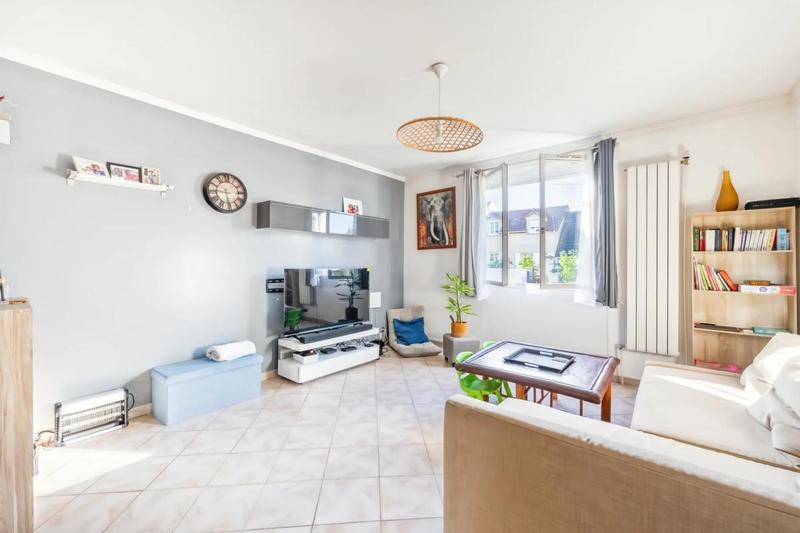 Maison - 70 m² - 5 pièces