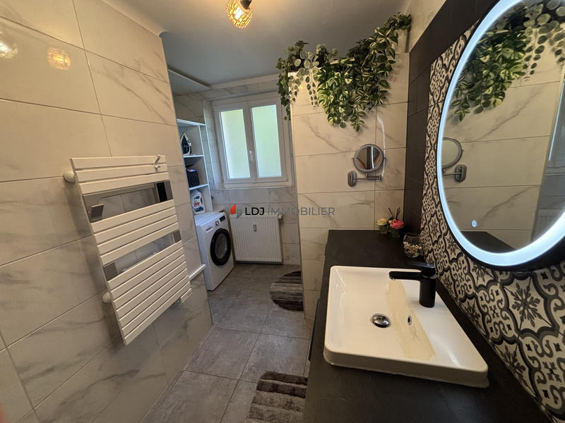 Appartement - 67 m² - 3 pièces