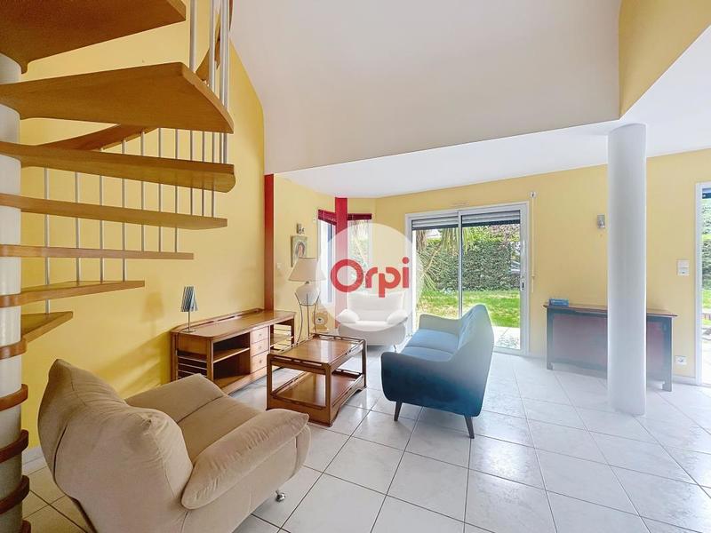 Maison - 150 m² - 5 pièces